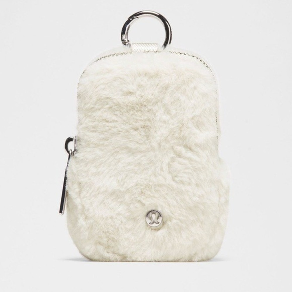Lululemon Clippable Nano Pouch Plush Fleece Bone/Silver NWT